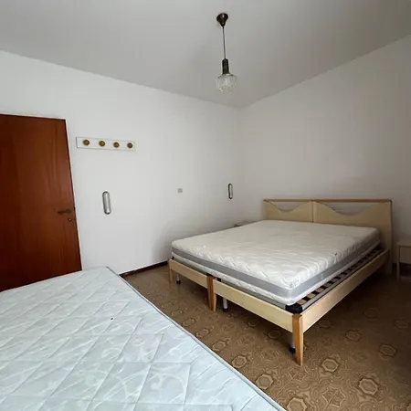 Altan Apartamento *
